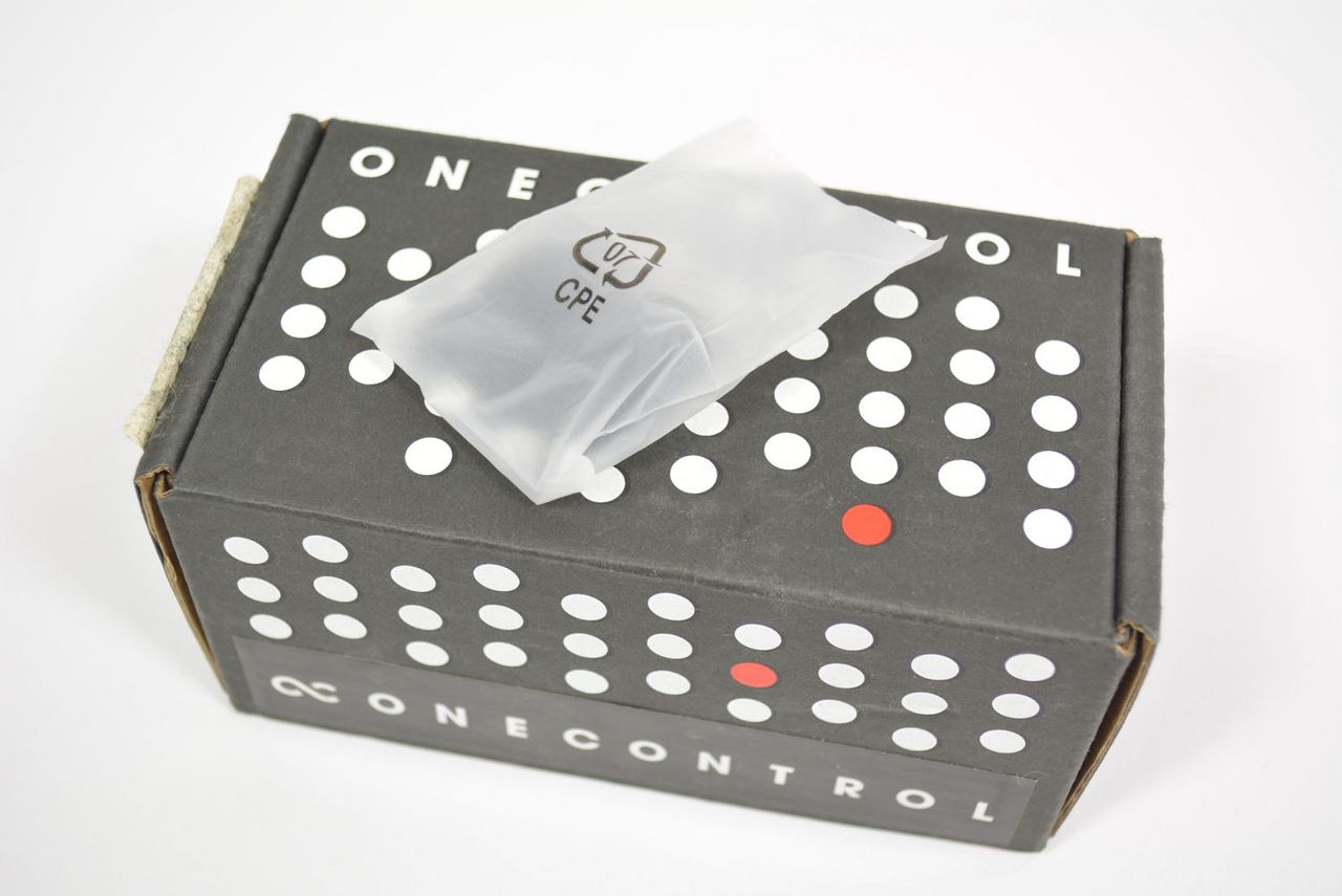 ONE CONTROL SONIC BLUE TWANGER（中古）【楽器検索デジマート】