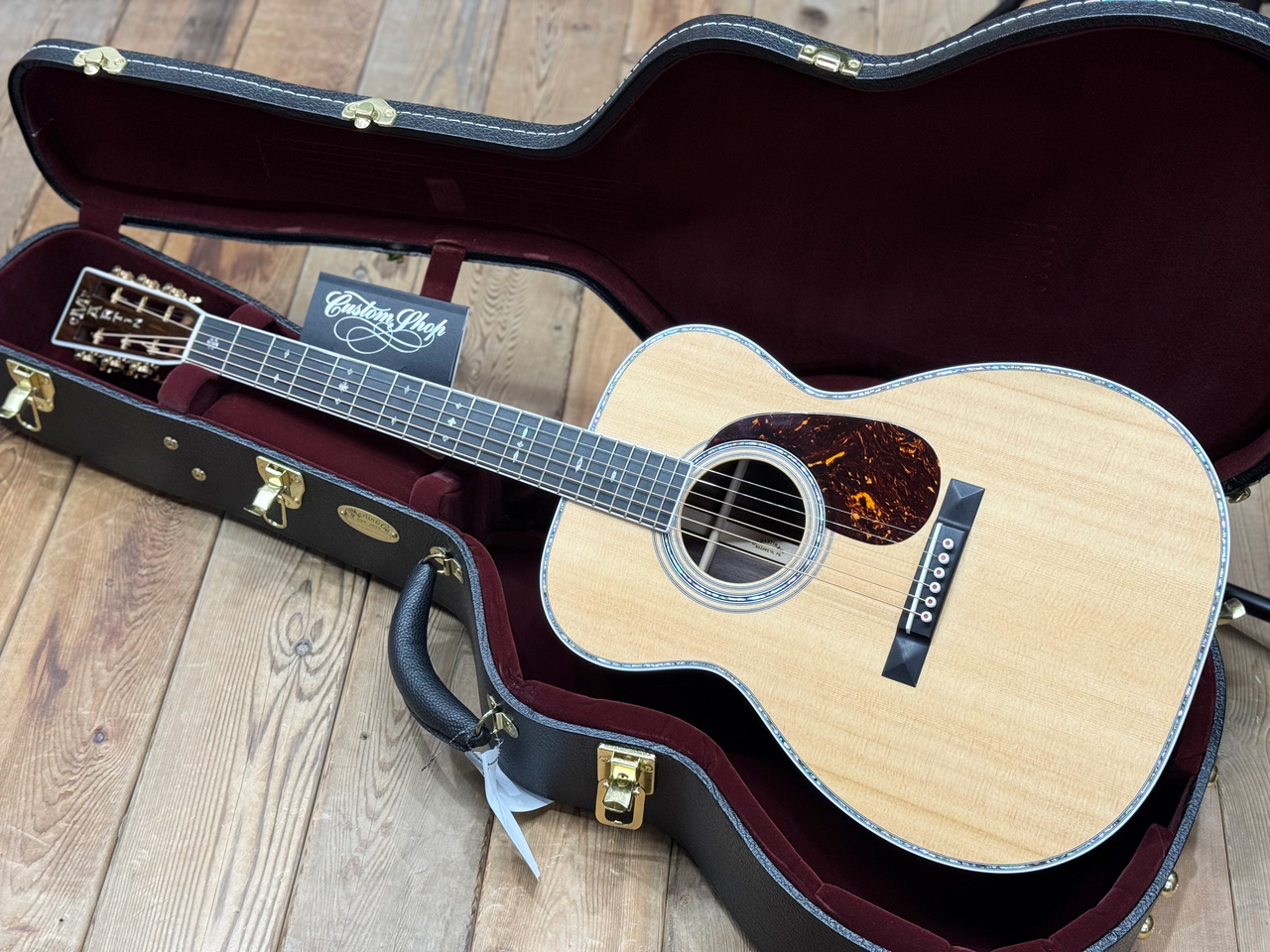 Martin アコースティックギター　CTMOOO-M SB TC Martin アコースティックギター CTMOOO-M SB TC Martin