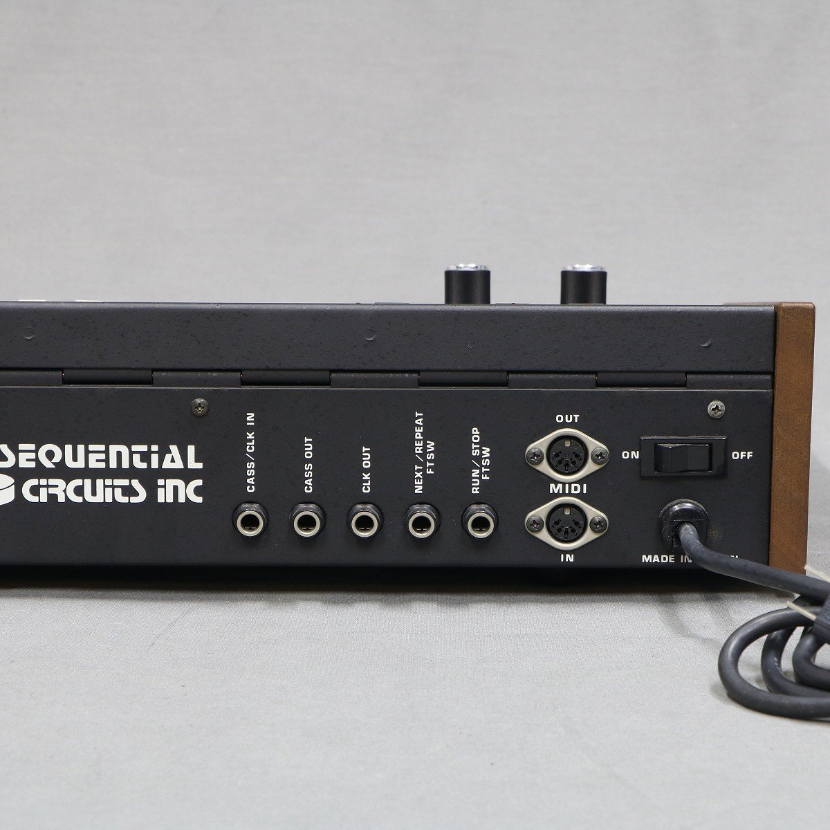 DTM・DAW SEQUENTIAL CIRCUITS / drumtraksMODEL:400 Sequential Circuits DrumTraks Model 400 Vintage Drum Machine