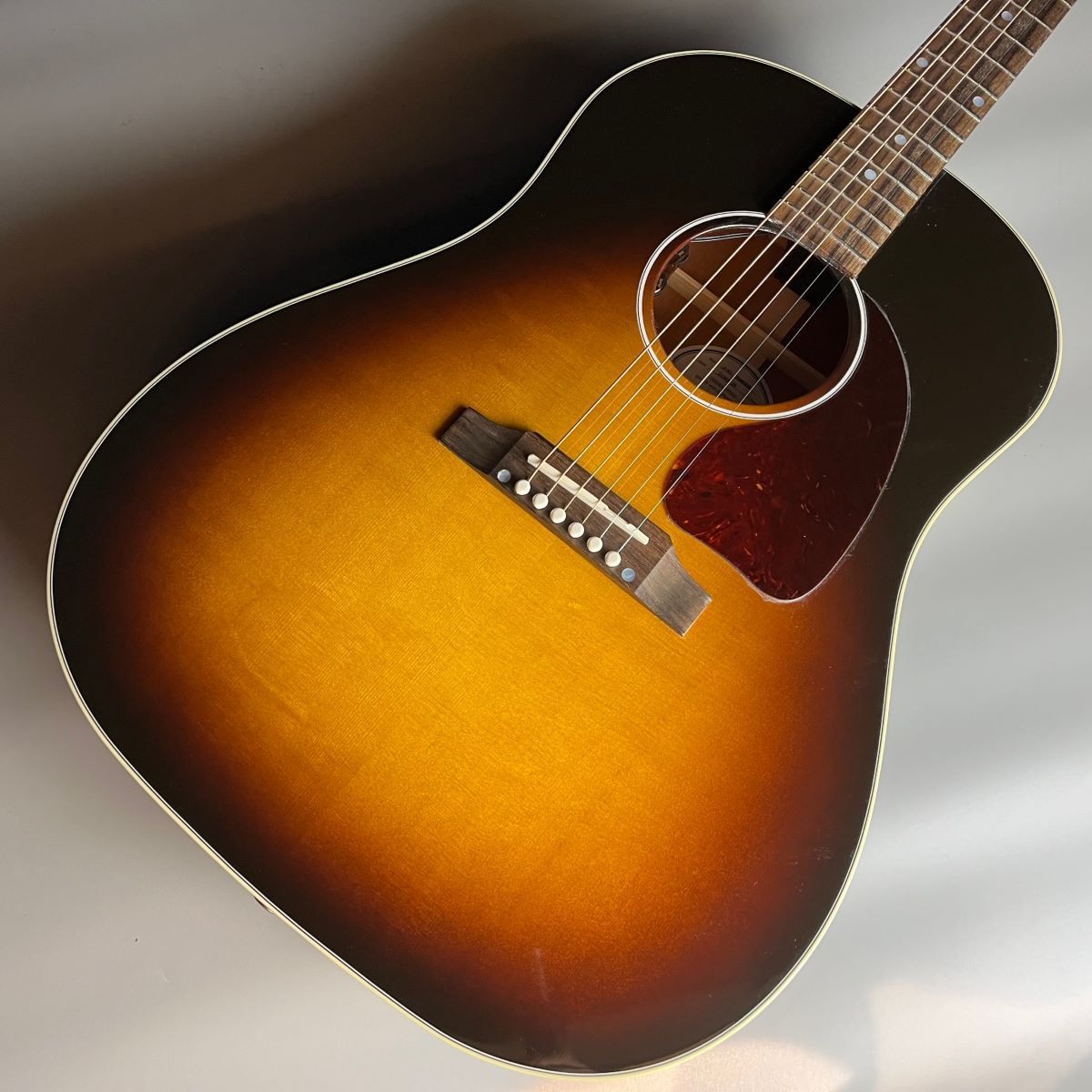 Gibson J-45 Standard アコースティックギター