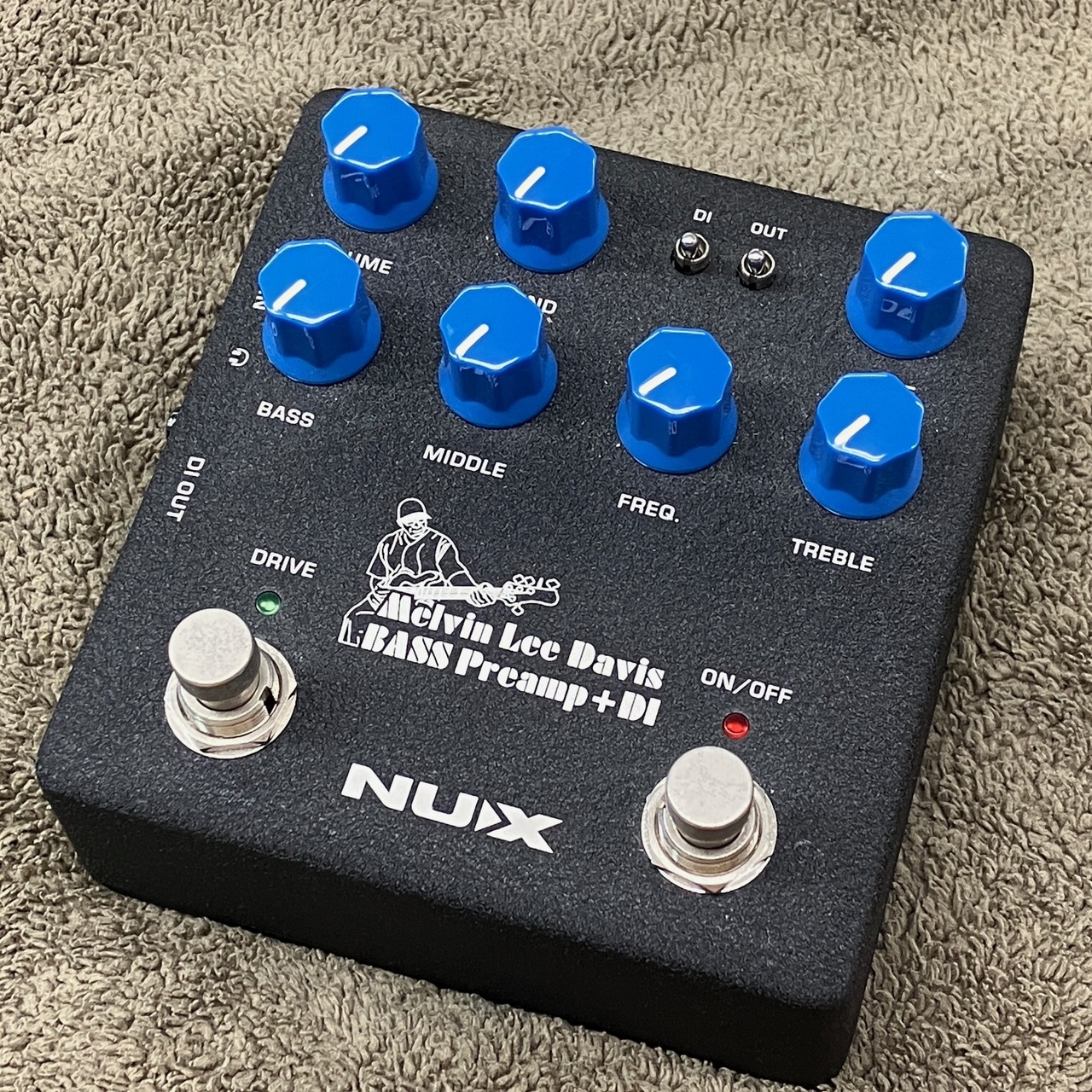 美品／黒ノブ仕様】NUX IR搭載ベース用プリアンプ+DI／MLD Bass Preamp