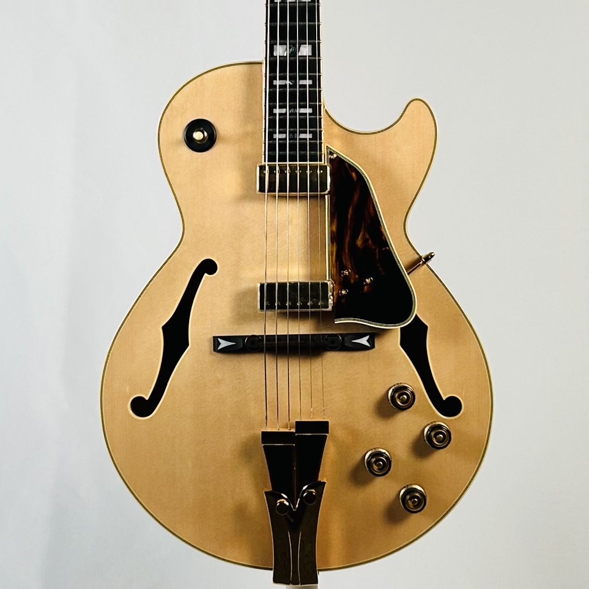 Ibanez 【ジョージ・ベンソンシグネイチャーモデル!!】【日本製