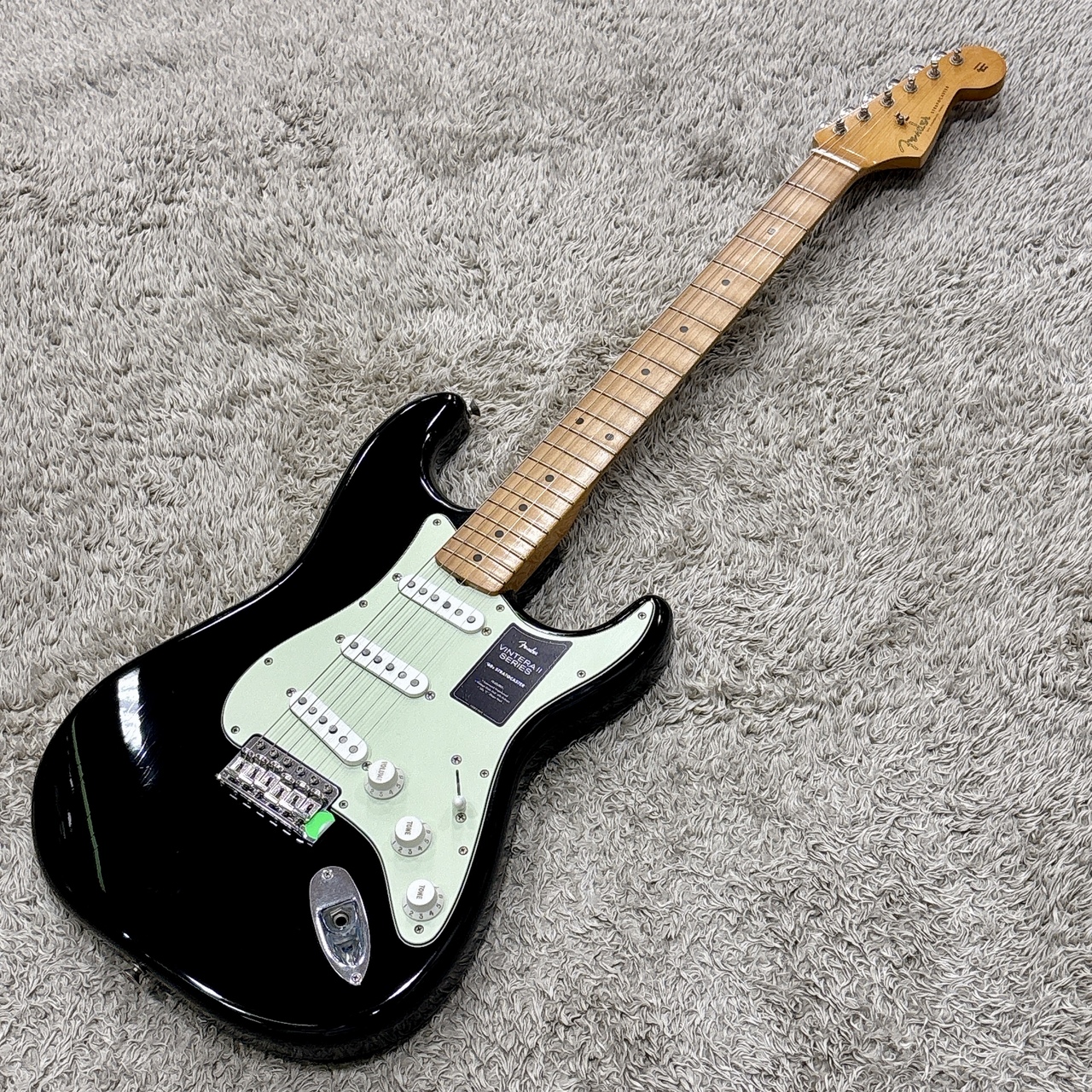 Fender Road Worn 60s stratocaster 値下げ Fender Limited Edition VinteraII Road Worn '60s Stratocaster【現物
