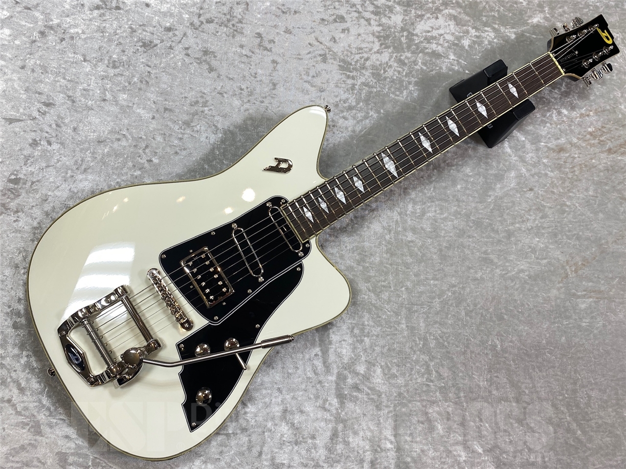 Duesenberg DPA-WH Paloma【White】（新品/送料無料）【楽器検索
