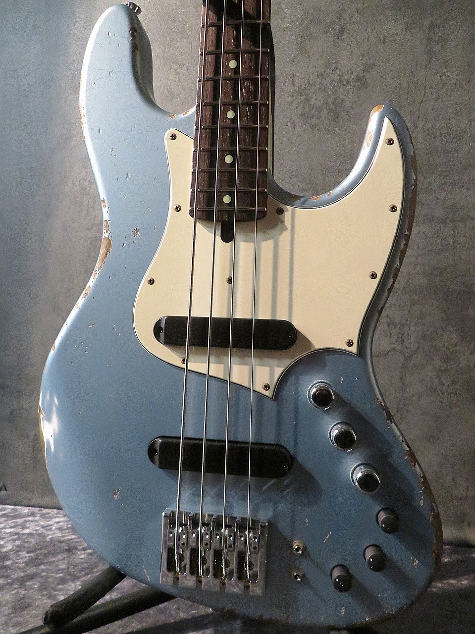 Xotic XJ-1T 4st Alder/R -Ice Blue Metallic / Heavy Aged Lacquer