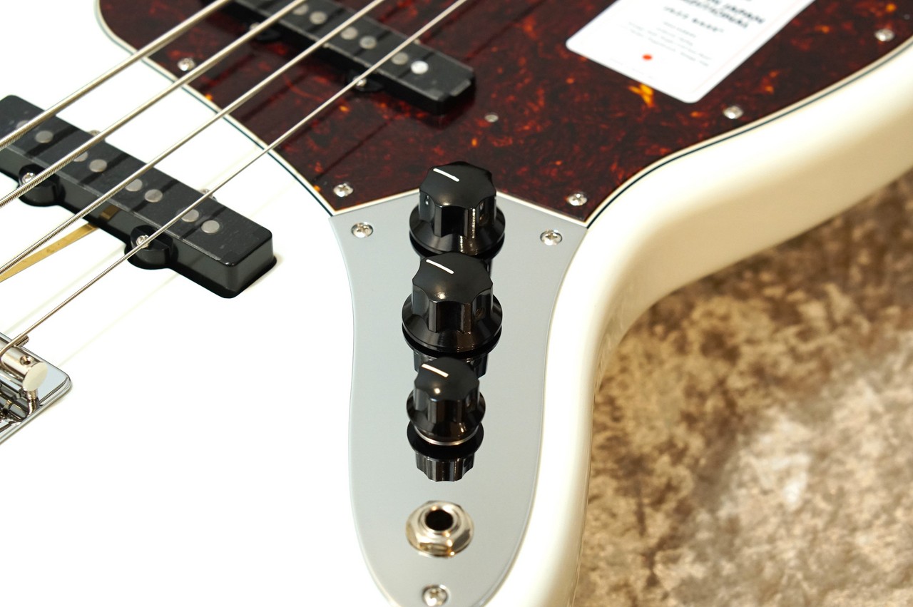 Fender 【3.48kgの超軽量個体】Made in Japan Traditional II 60s Jazz