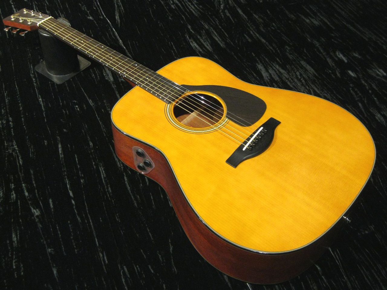 YAMAHA Red Label FGX5 VN (Vintage Natural)（中古）【楽器検索