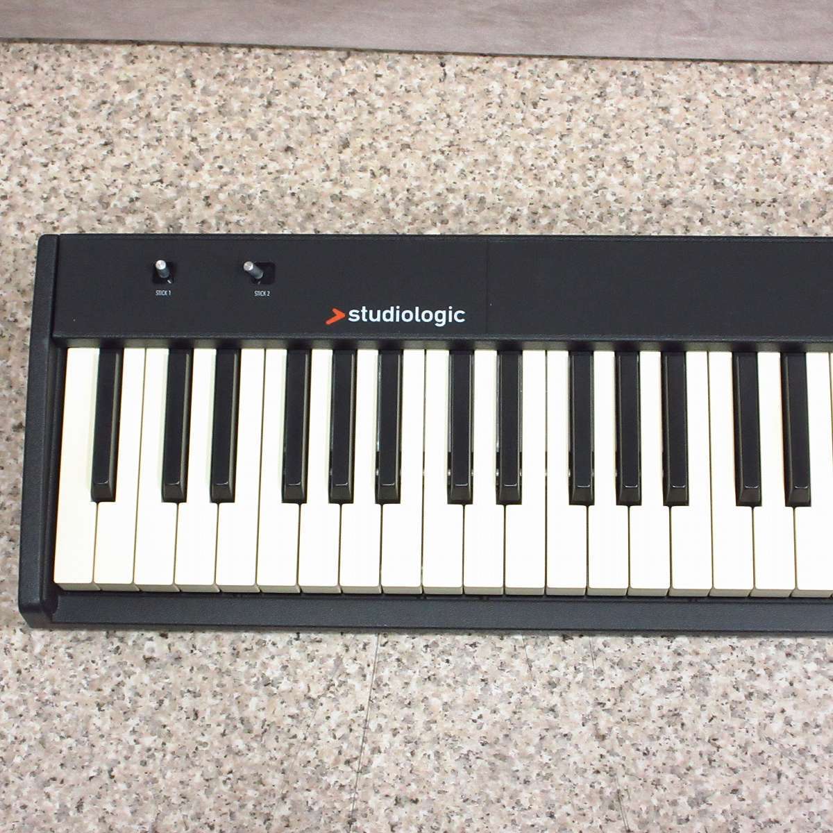 Studiologic Numa Compact 2 スピーカー内蔵ステージピアノ 【横浜店