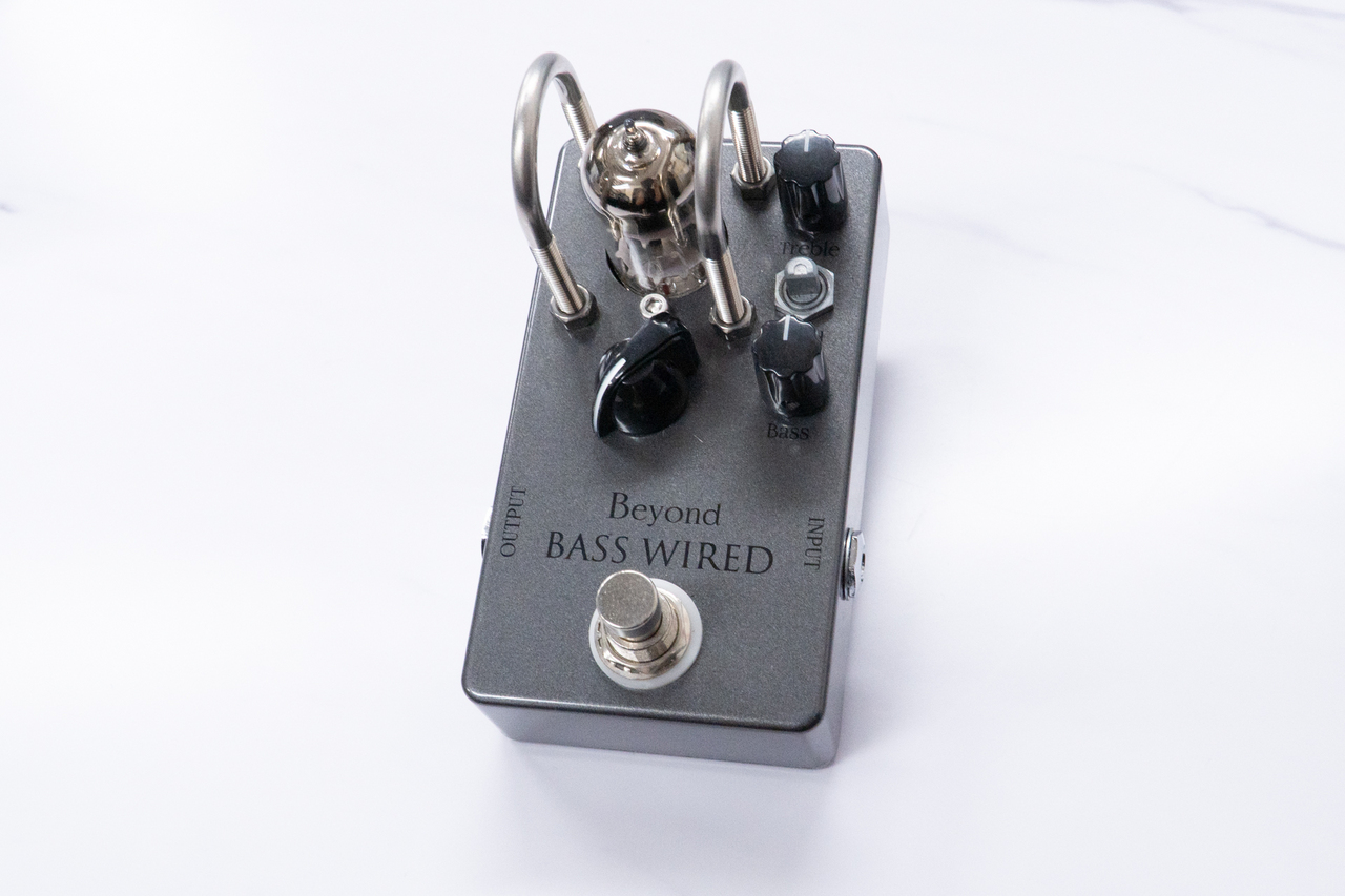 Beyond Tube Preamp Bass Wired Blue LED #BW00115【GIB横浜】（中古