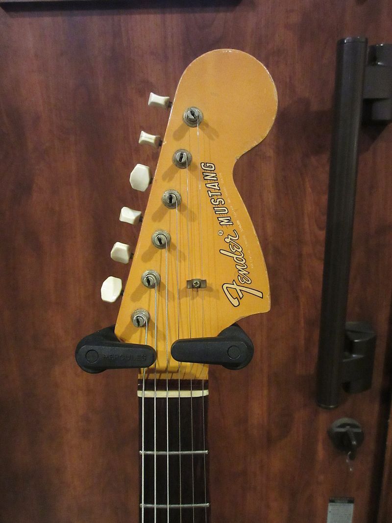 Fender 1969 Mustang Competision Orange 