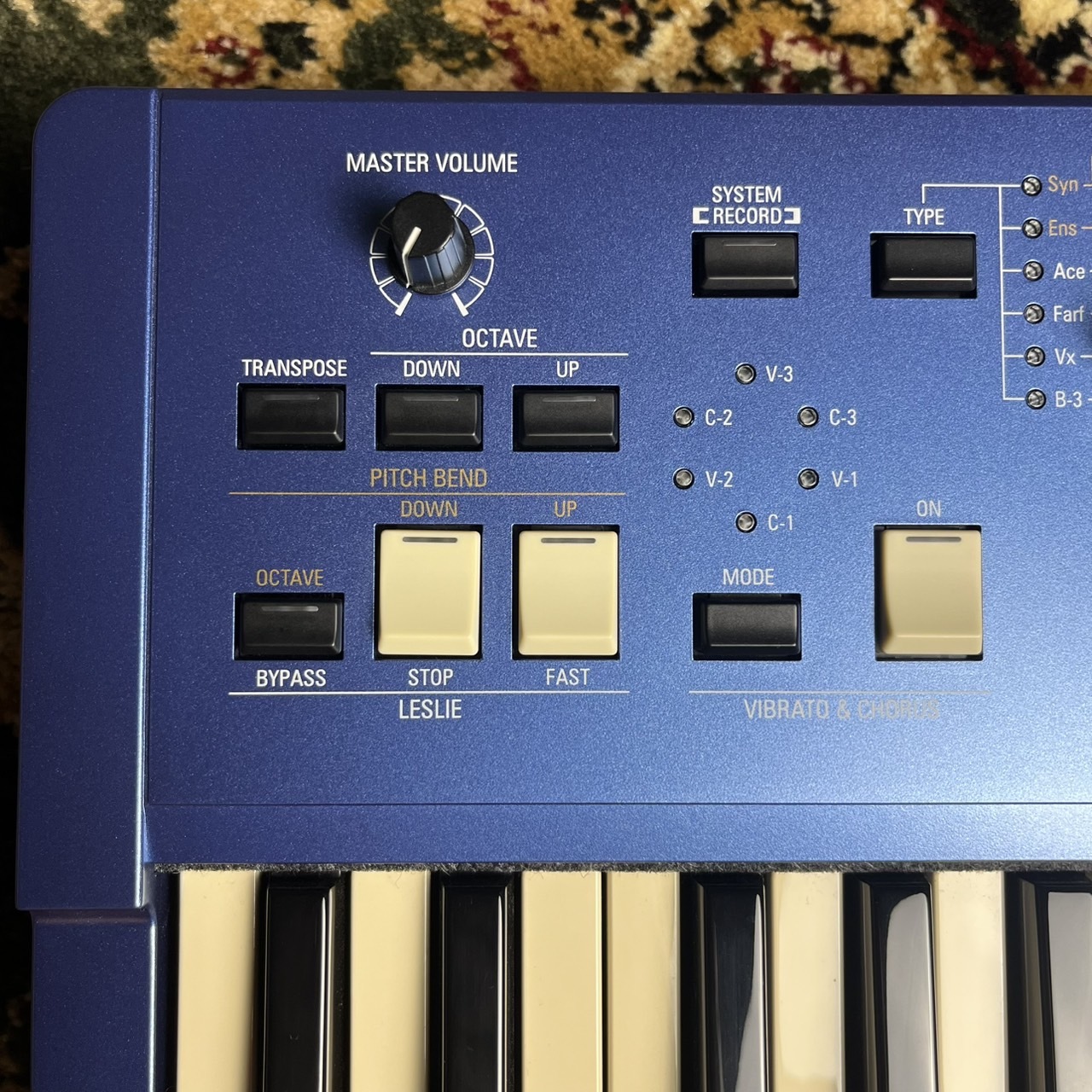 Hammond M-solo アナログシンセサイザー 49鍵 HAMMONDより49鍵ドローバーキーボード「M-solo」新登場！｜サウンドハウス