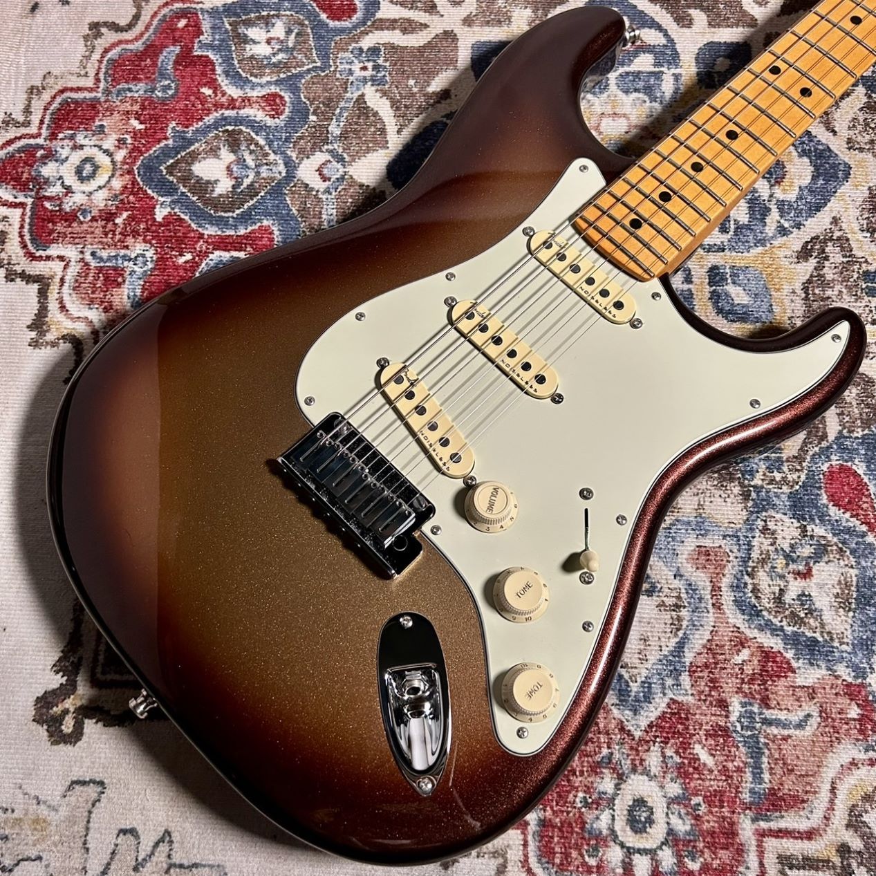 Fender American ULTRA STRAT Maple【USED】（中古/送料無料）【楽器 