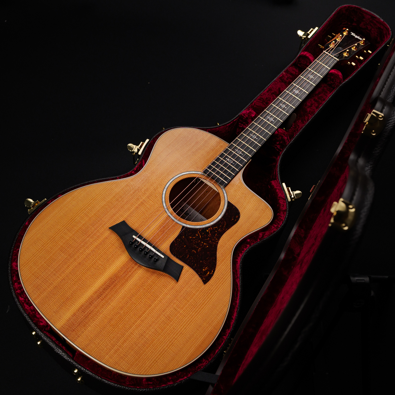 Taylor 214ce-K DLX 【Taylor認定リペアマン在籍店】【現物画像