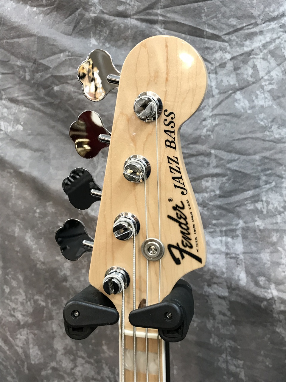 Fender Jazz Bass アイボリー 4弦　中古品 Fender HERITAGE 70's JAZZ BASS（中古）【楽器検索デジマート】