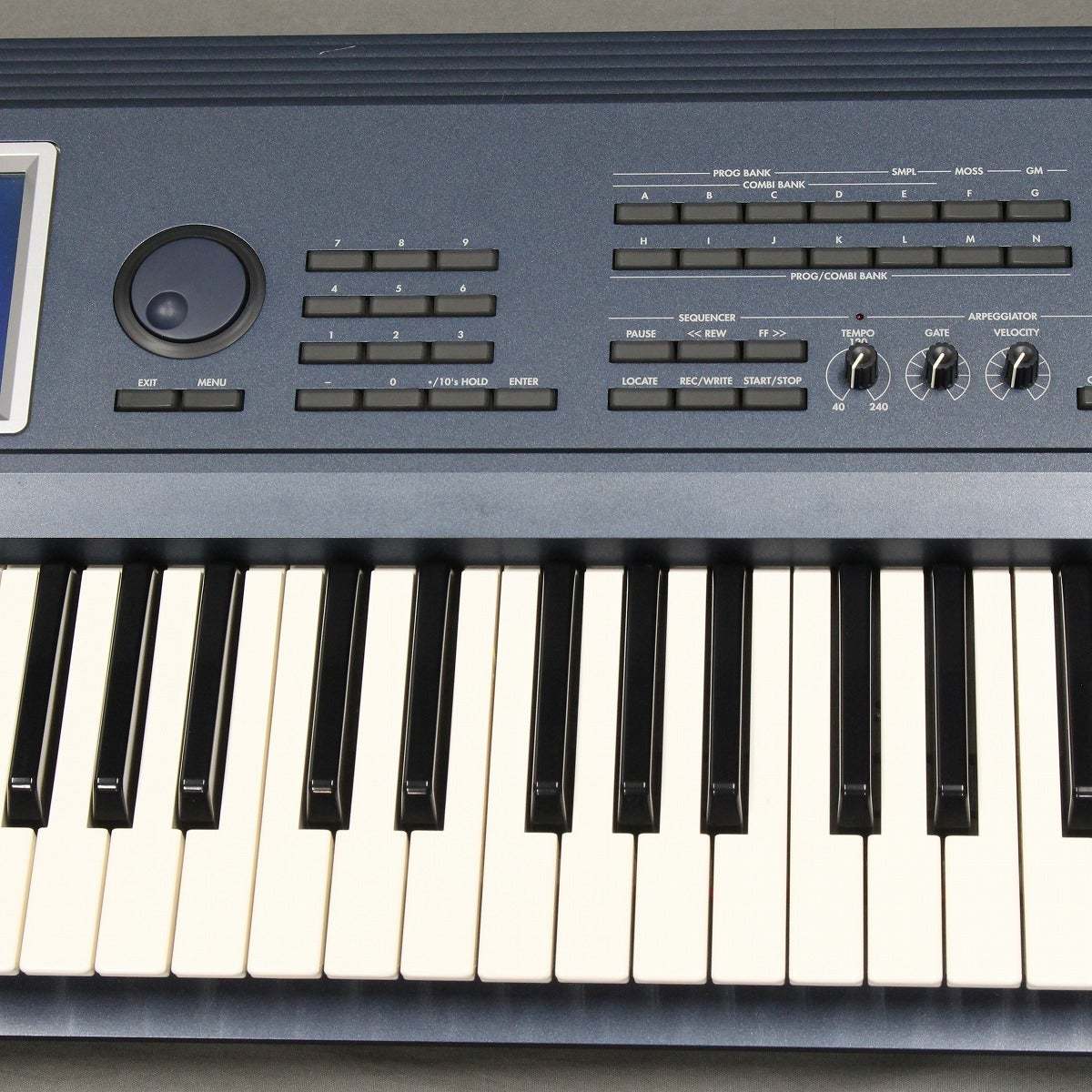 KORG TRITON EXTREME 76 【御茶ノ水本店】（中古/送料無料）【楽器検索