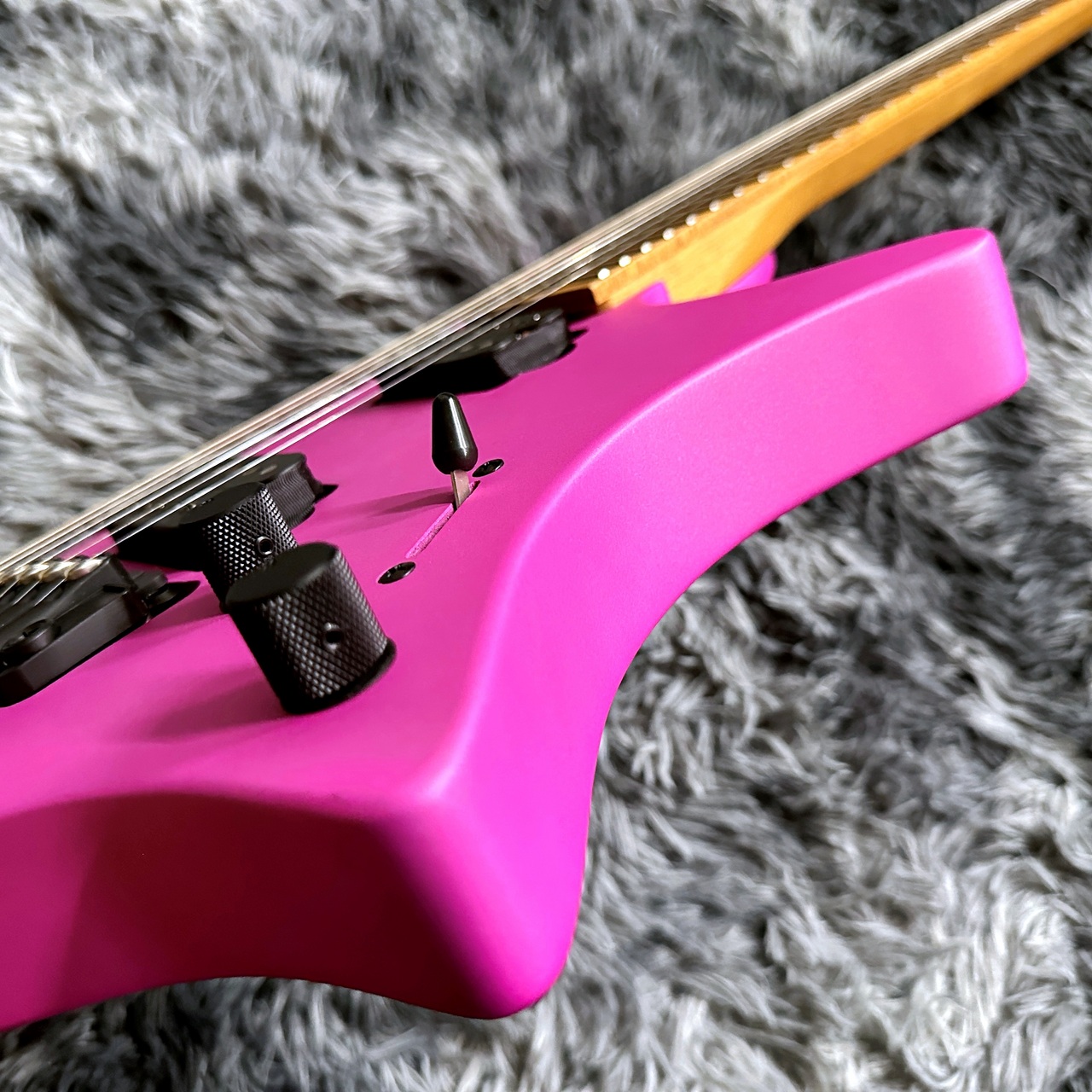 strandberg Boden Standard N2.6T Electric Fuchsia Metallic【NEW