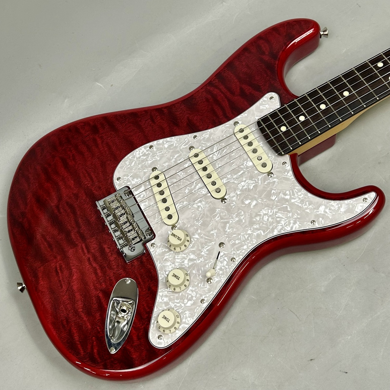 Many チェリー柄　キャスター　2個セット Fender Custom Shop Custom Order Model 60's Quilted Maple
