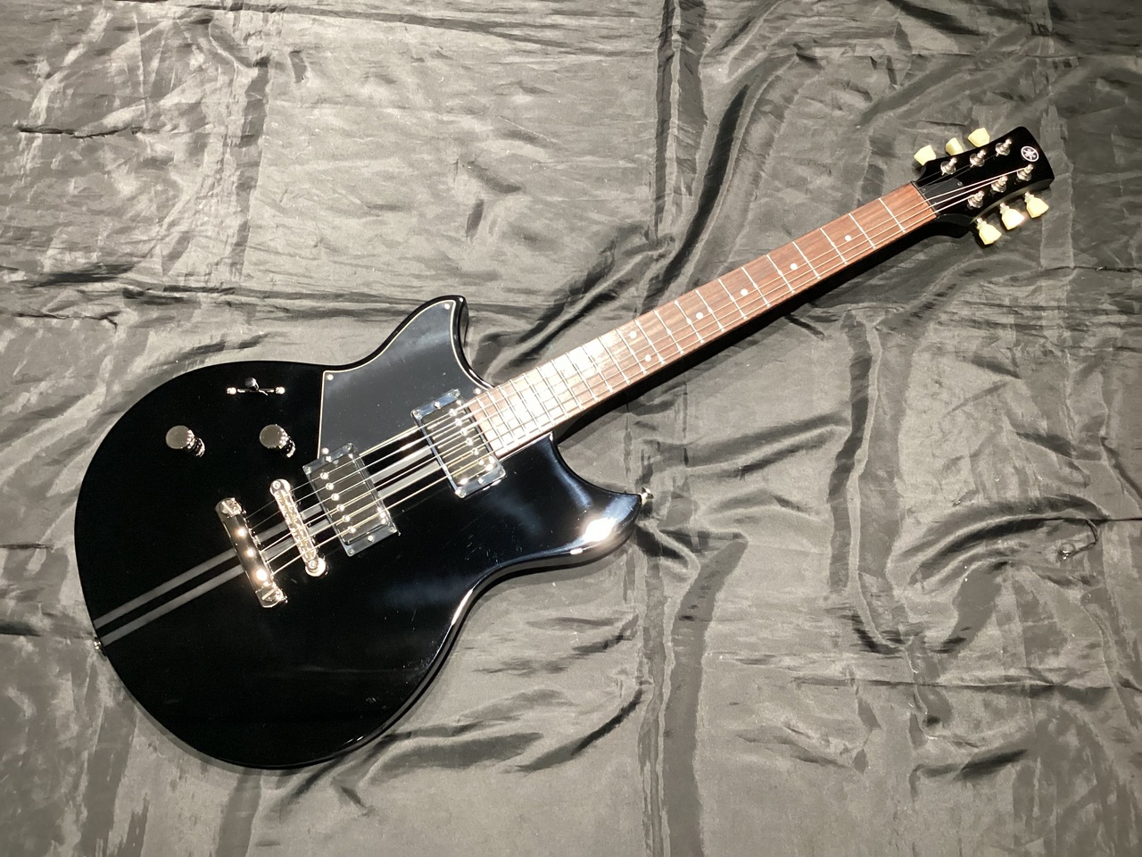 ヤマハ レブスター ギター 左利き REVSTAR RSE20L BL レフティ RSE20L Revstar Element Left-Handed Electric Guitar - Yamaha USA