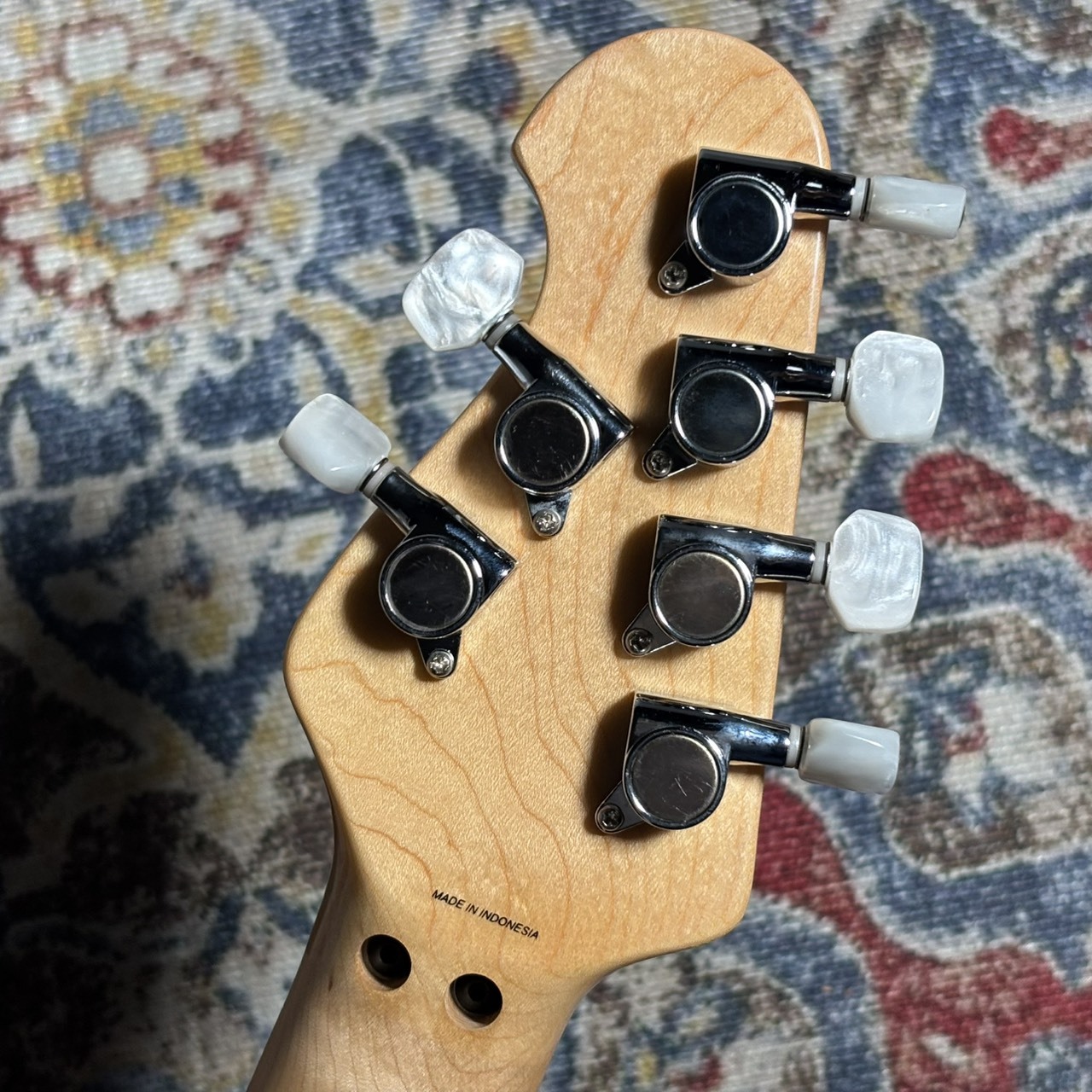 MUSIC MAN AX40（中古/送料無料）【楽器検索デジマート】