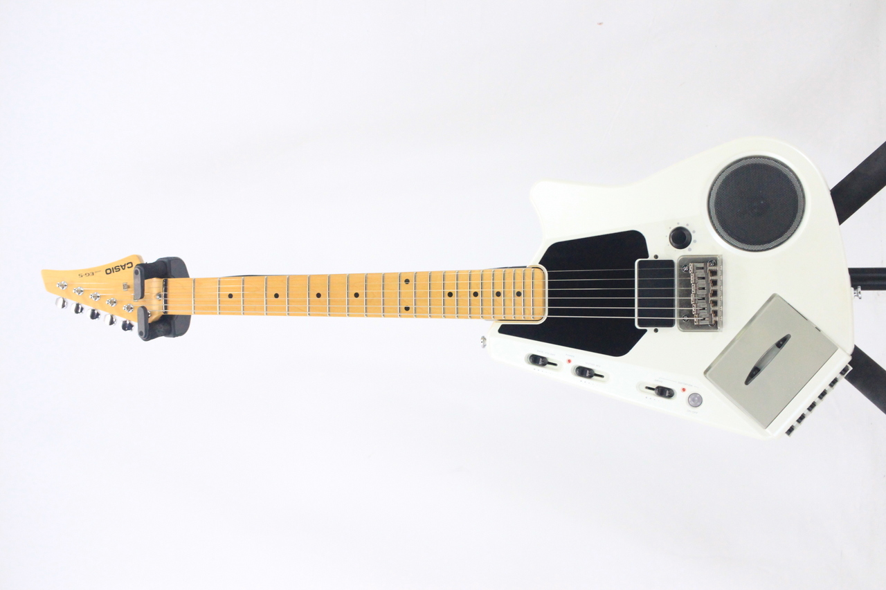 CASIO EG-5 エレキング アンプ・スピーカー内臓エレキギター