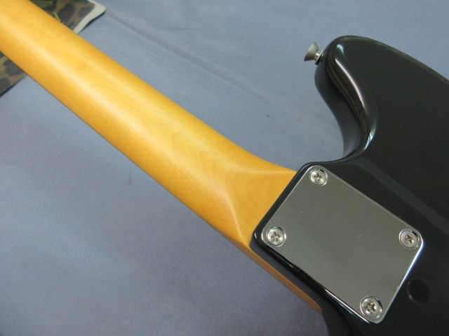 Fender × ZICCA CHAR 2020 MUSTANG 