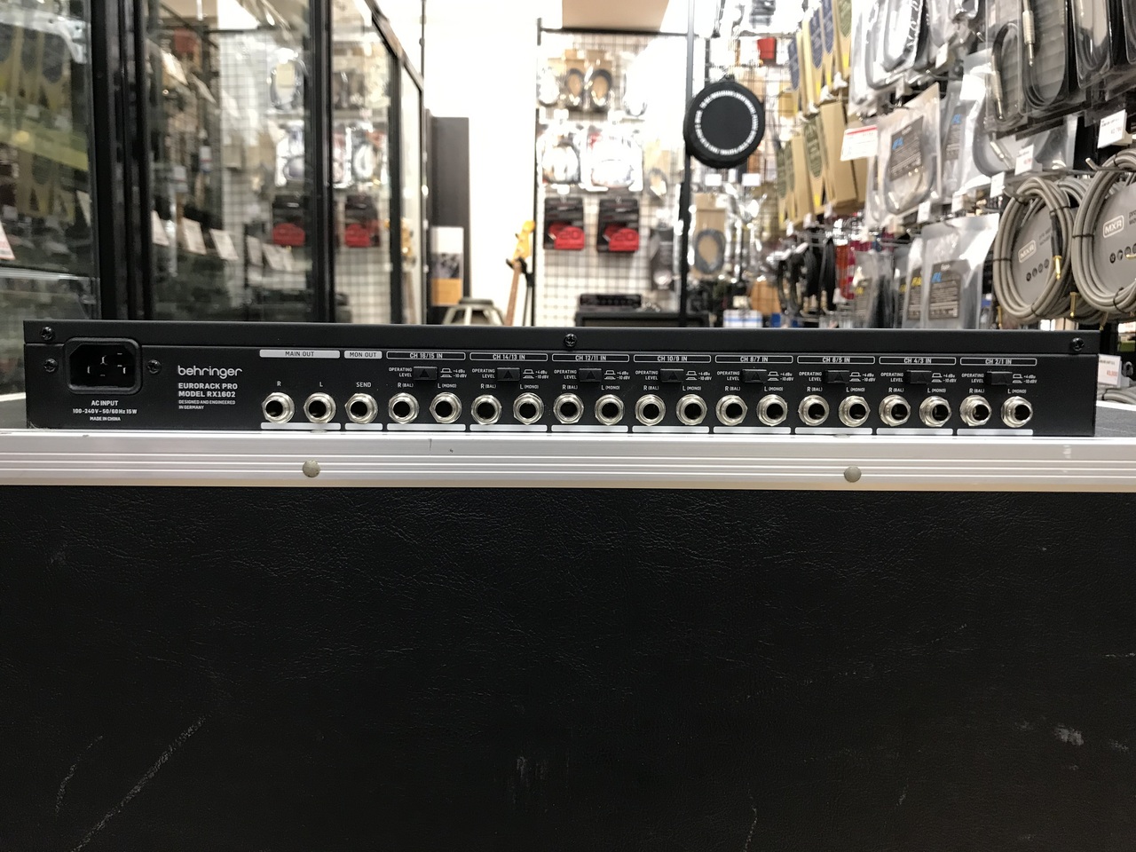 BEHRINGER RX1602 EURORACK PRO（中古）【楽器検索デジマート】