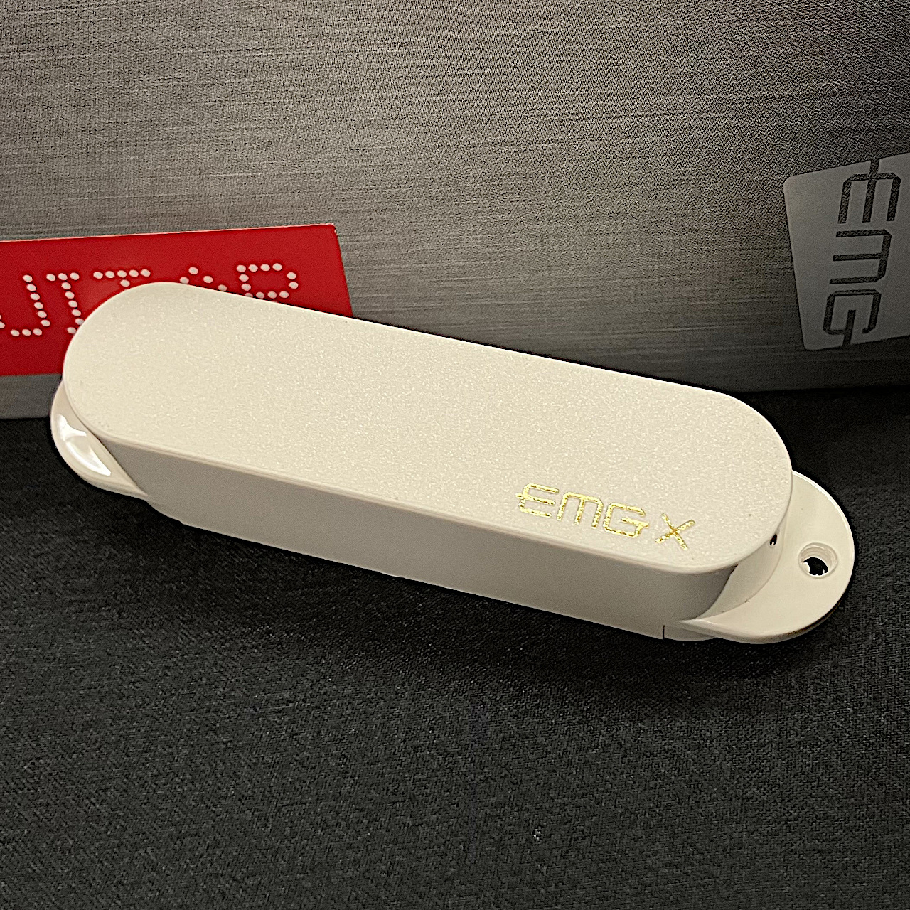 EMG SLV-X (単品, White)【ギター用/シングルピックアップ/アクティブ