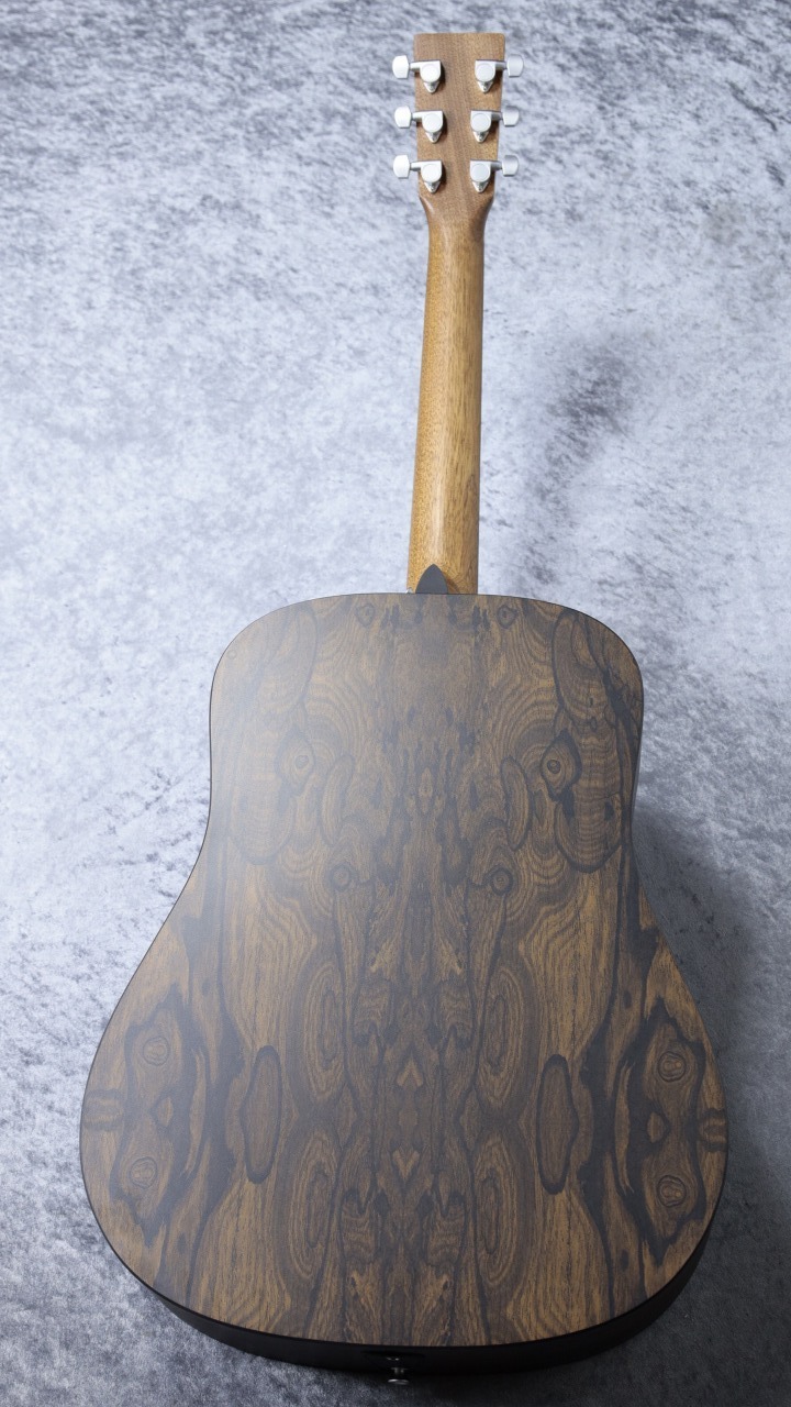 Martinのエレキギター Martin LX1E #428864 【ミニギター】【スプルーストップ単板/HPL