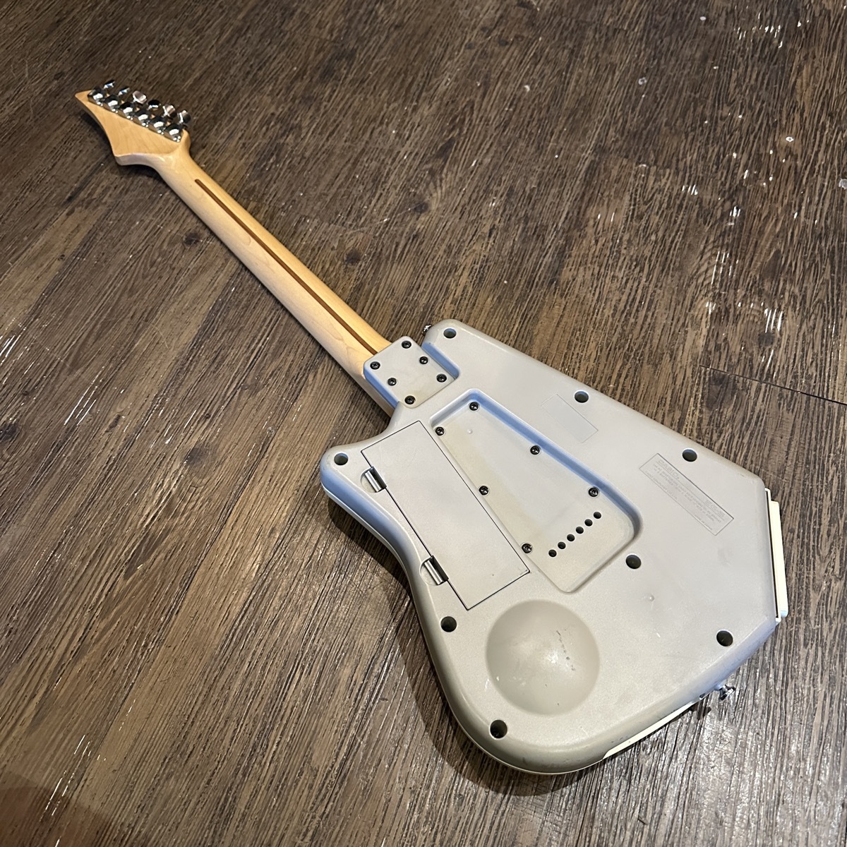 CASIO EG-5 エレキギター ホワイト　ジャンク品 Casio EG-5 EleKing Guitar White w/ Cassette Speaker | eBay