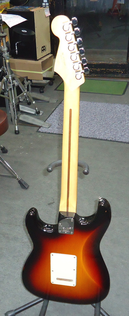 Fender American Deluxe Stratocaster HSS Sunburst （中古）【楽器