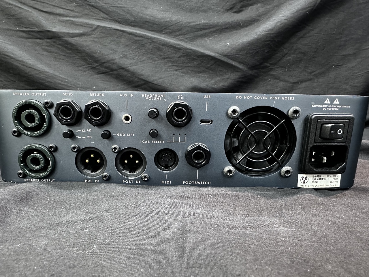 Darkglass Alpha Omega 900 ベースアンプヘッド Alpha Omega 900 Bass Amplifier – Darkglass
