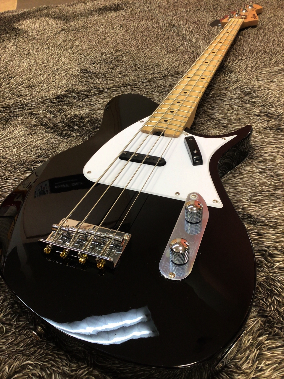 Aria Pro II Jet-B51 BK【生産終了モデル】（新品）【楽器検索