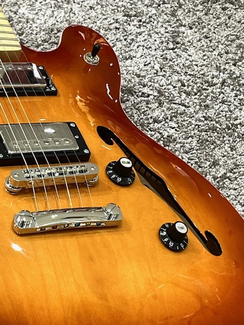 Squier by Fender Affinity Starcaster Deluxe（新品/送料無料）【楽器