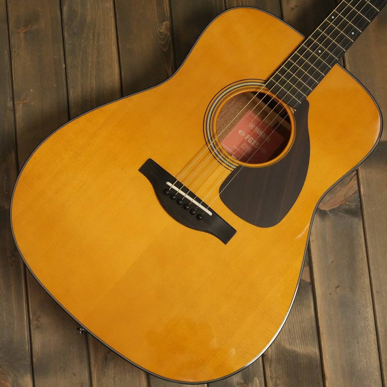 【極美品】YAMAHA FGX5 エレアコ 国産 レッドラベル YAMAHA FGX5 GLOSS Red Label エレアコ 【国産】オール単板（新品特価