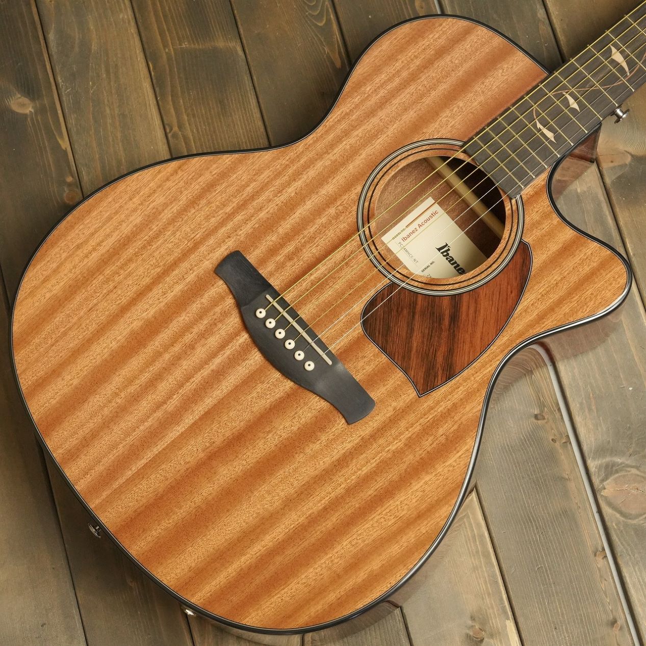 Ibanez PC34MHCE NT (Natural High Gloss) エレアコギター ケース付属