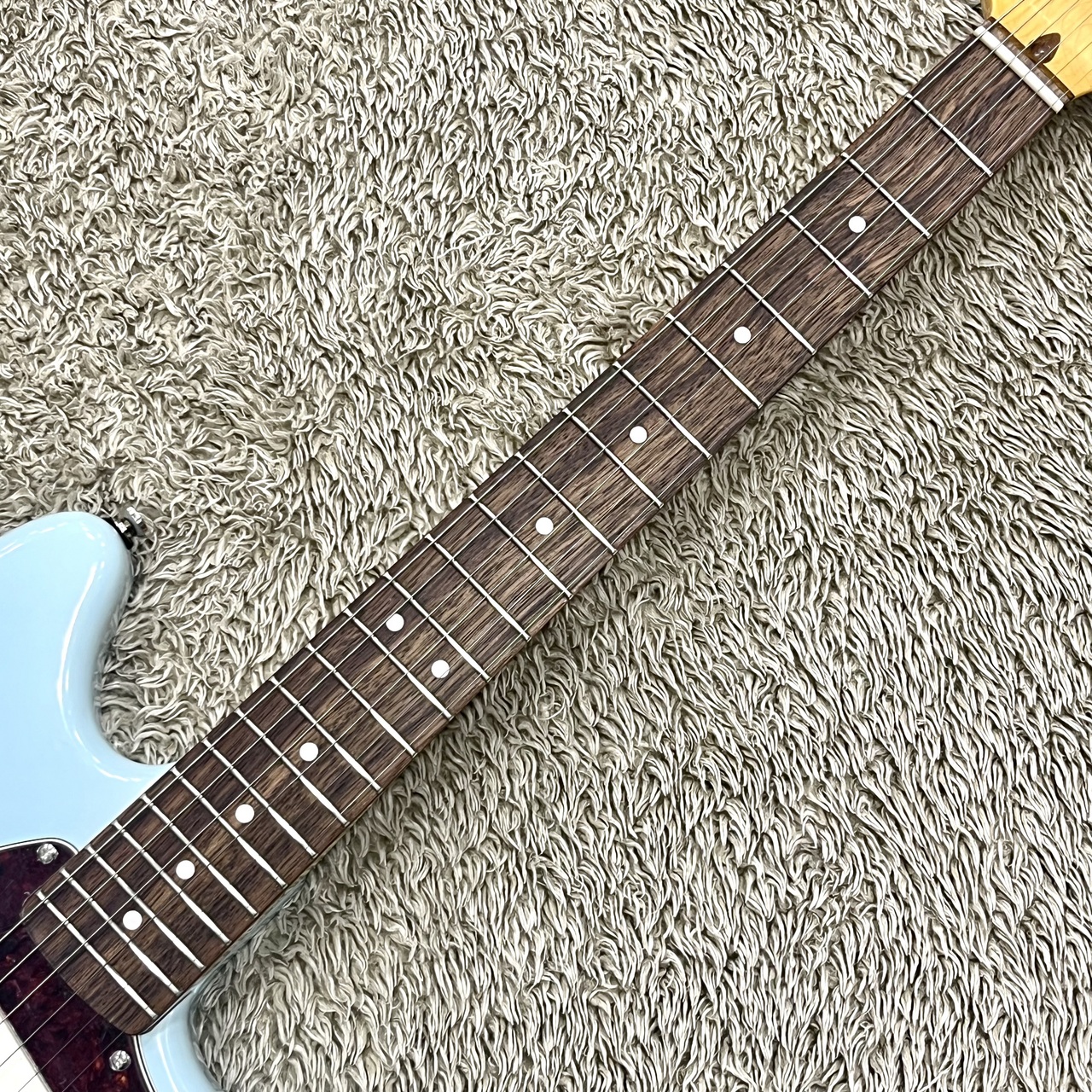 Squier by Fender Classic Vibe '60s Mustang Laurel Squier by Fender Classic Vibe '60s Mustang Laurel