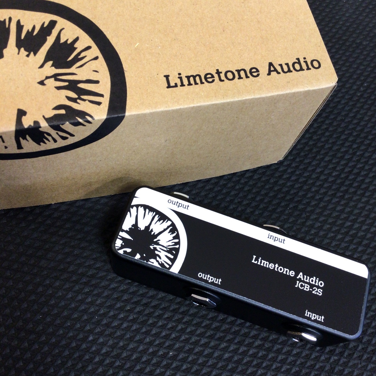 Limetone Audio JCB-2S Black 【高品質ジャンクションボックス