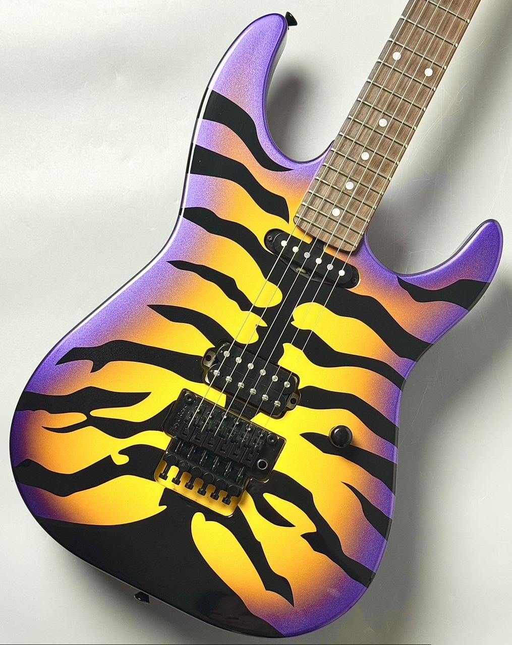 EDWARDS E-Purple TIGER -Purple Tiger Graphic- #ED1131243【GEORGE