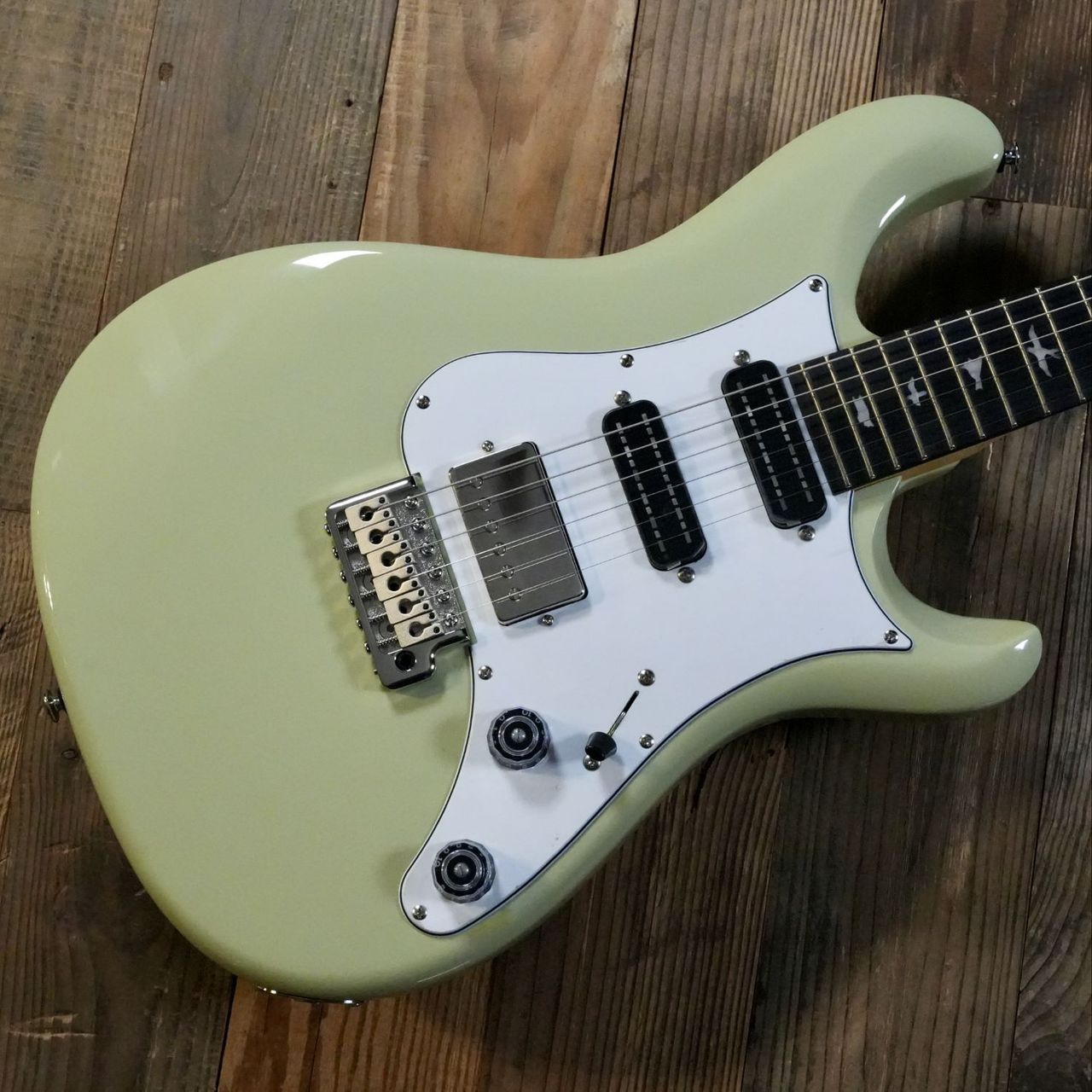 PRS SE Standard ホワイト 希少　ジャンク品 PRS SE Standard ホワイト 希少 ジャンク品 PRS SE Standard ホワイト