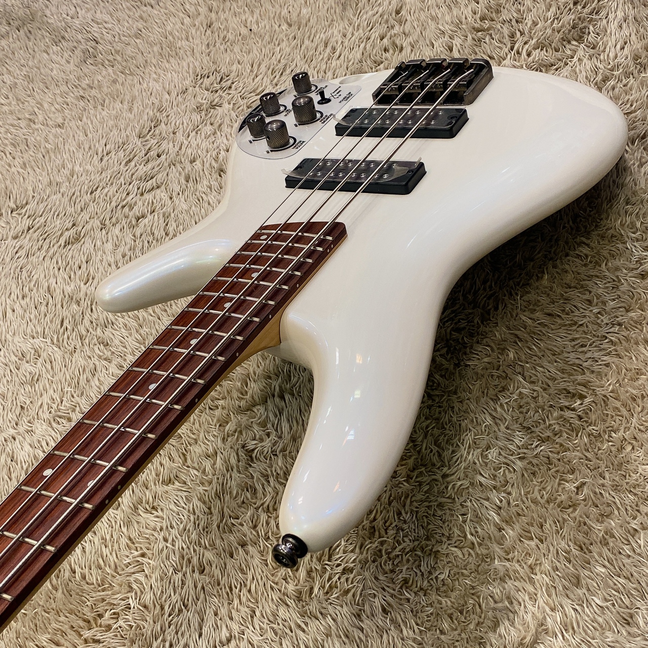 Ibanez SR300E PW (Pearl White)【アウトレット特価】（新品特価/送料