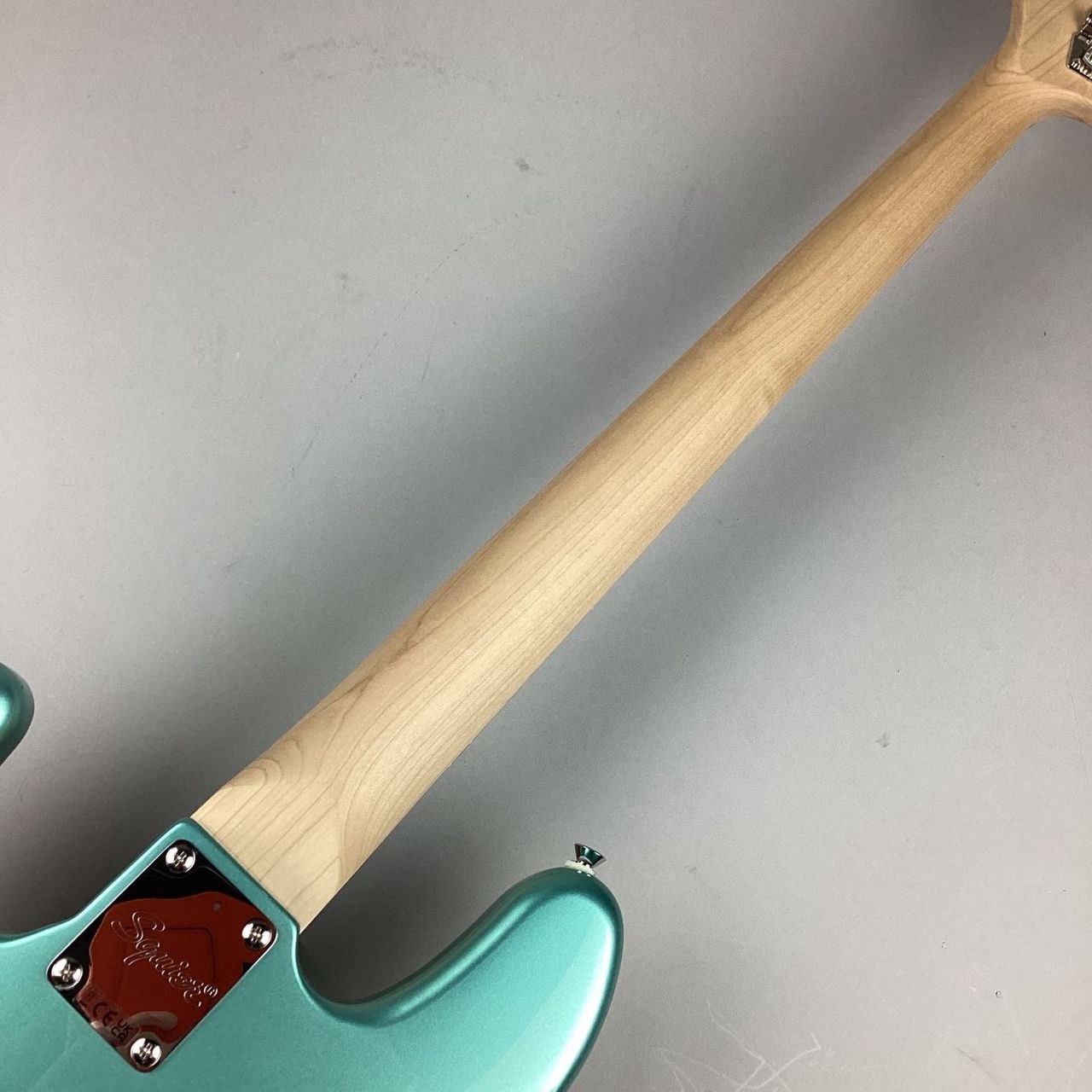 Squier by fender Jazz Bass グリーン系 現状品 Squier by Fender Affinity Series Active Jazz Bass Mystic Sea