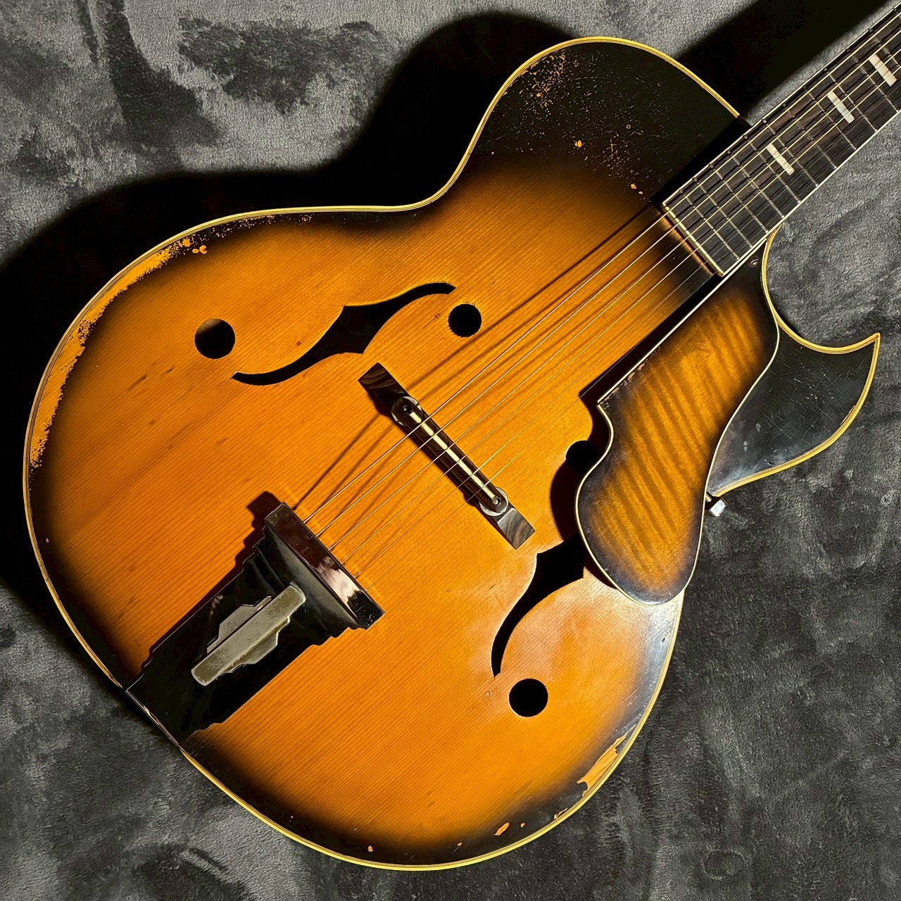 NARDAN NO.120　 ナルダンピックギター アーチトップ NARDAN NO.120 ナルダンピックギター アーチトップ