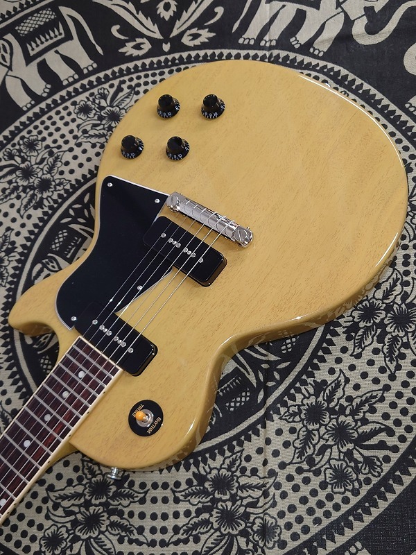 Gibson Les Paul Special -TV Yellow-【#215560002】【3.33kg】（新品