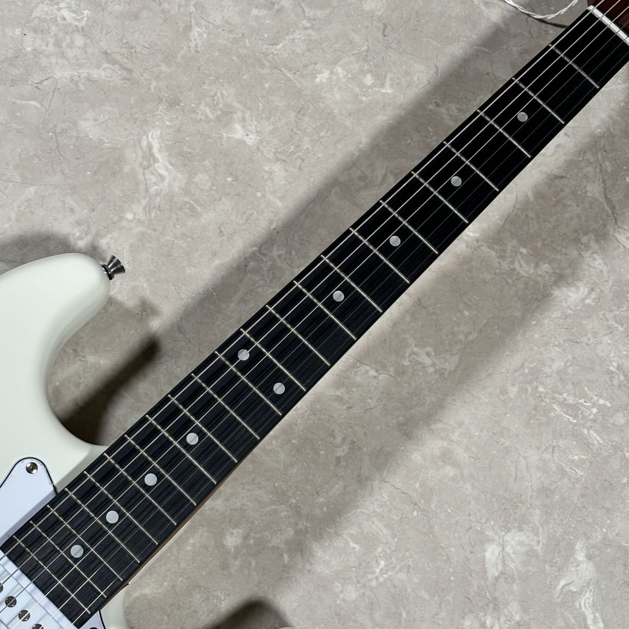 BUSKER'S BST-Standard Gray White ストラトキャスタータイプ（新品