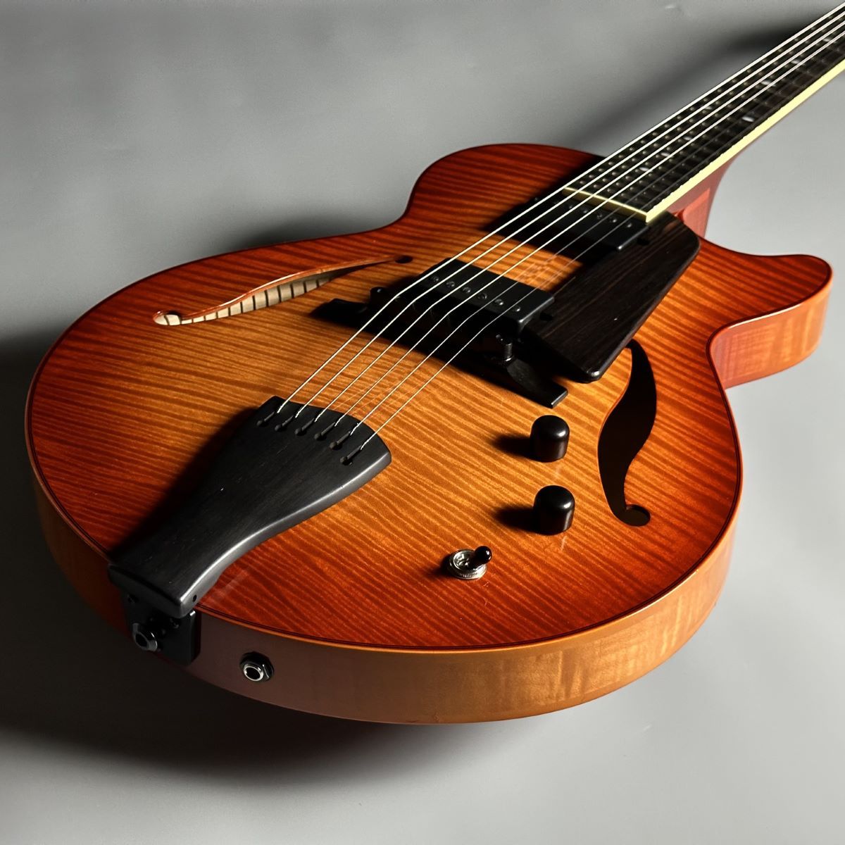 Sadowsky LS-15 Violin Burst (2.42Kg)【現物写真】（新品/送料無料