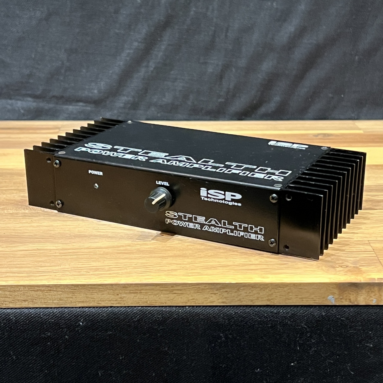 02 ISP STEALTH パワーアンプ 音量・音質文句なしの小型パワーアンプ【iSP STEALTH ULTRA-LITE