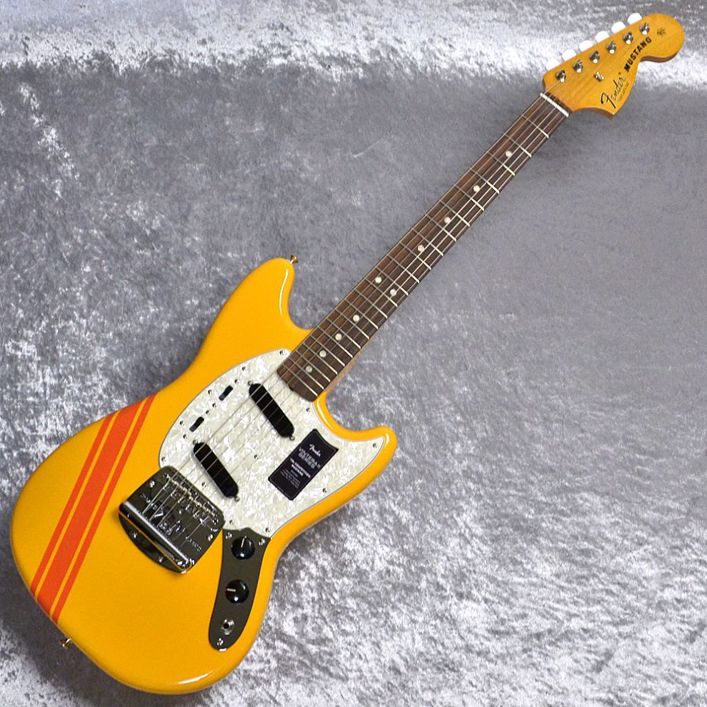 Fender Vintera II '70s Mustang 【 Competition Orange】現物