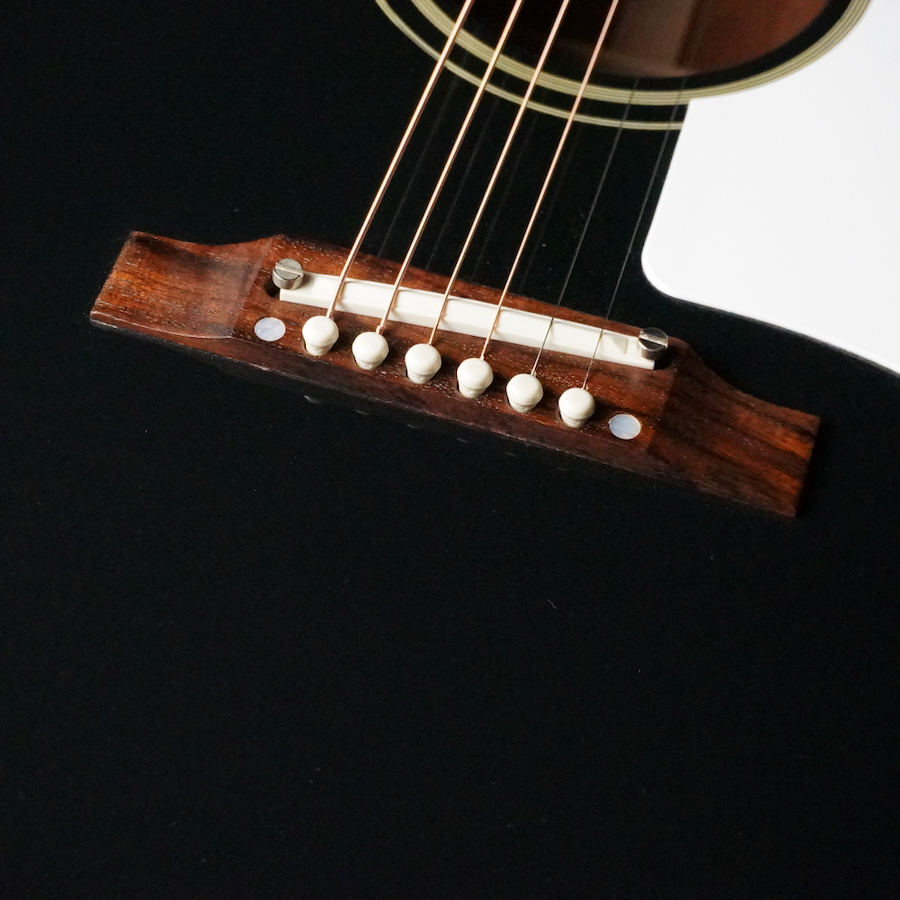 Gibson 1960s J-45 Original Ebony 2022 w/ Ceramic Adjustable Saddle