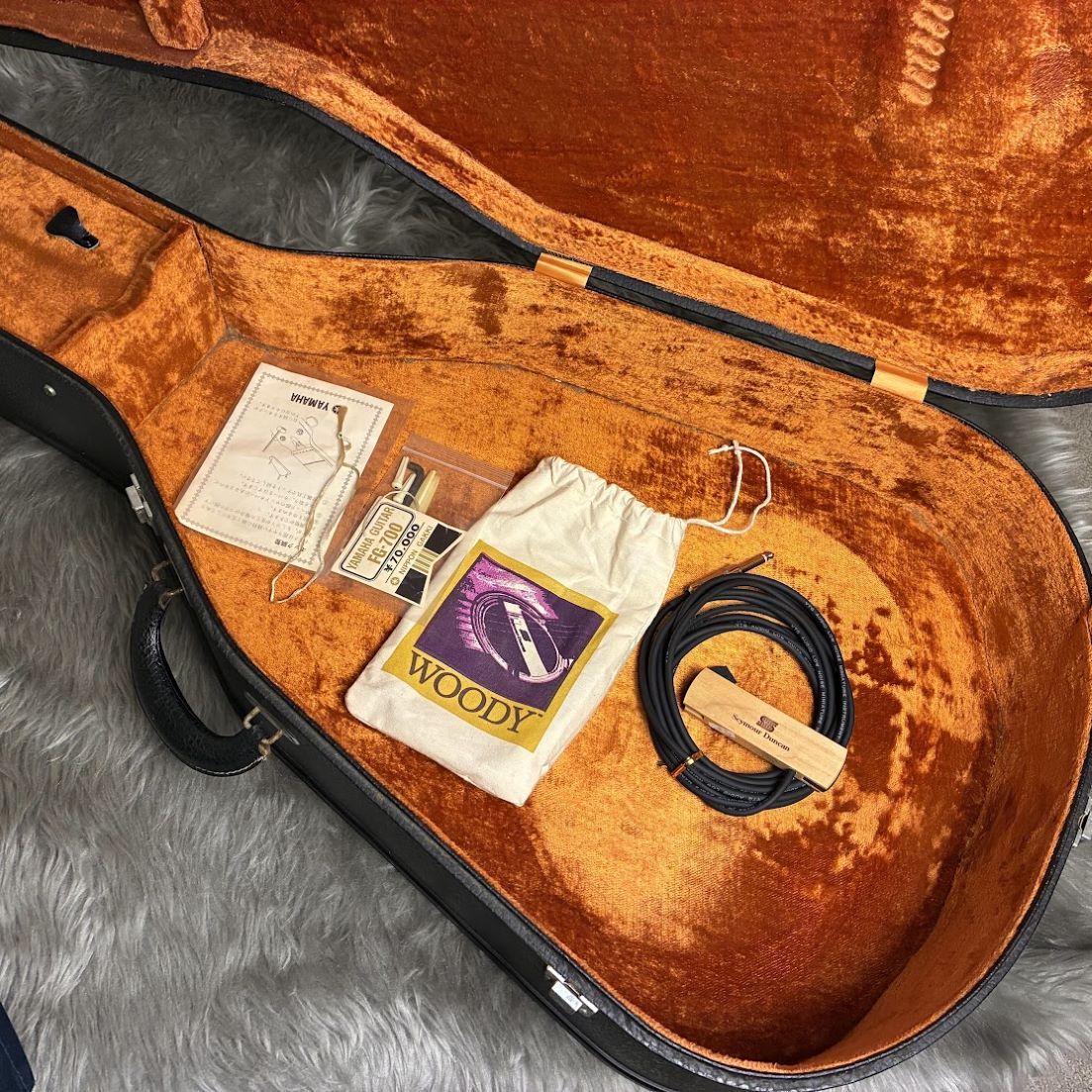 YAMAHA FG-700 ヴィンテージ アコースティックギター 希少 YAMAHA FG-700（緑ラベル）落語 de FG - YouTube