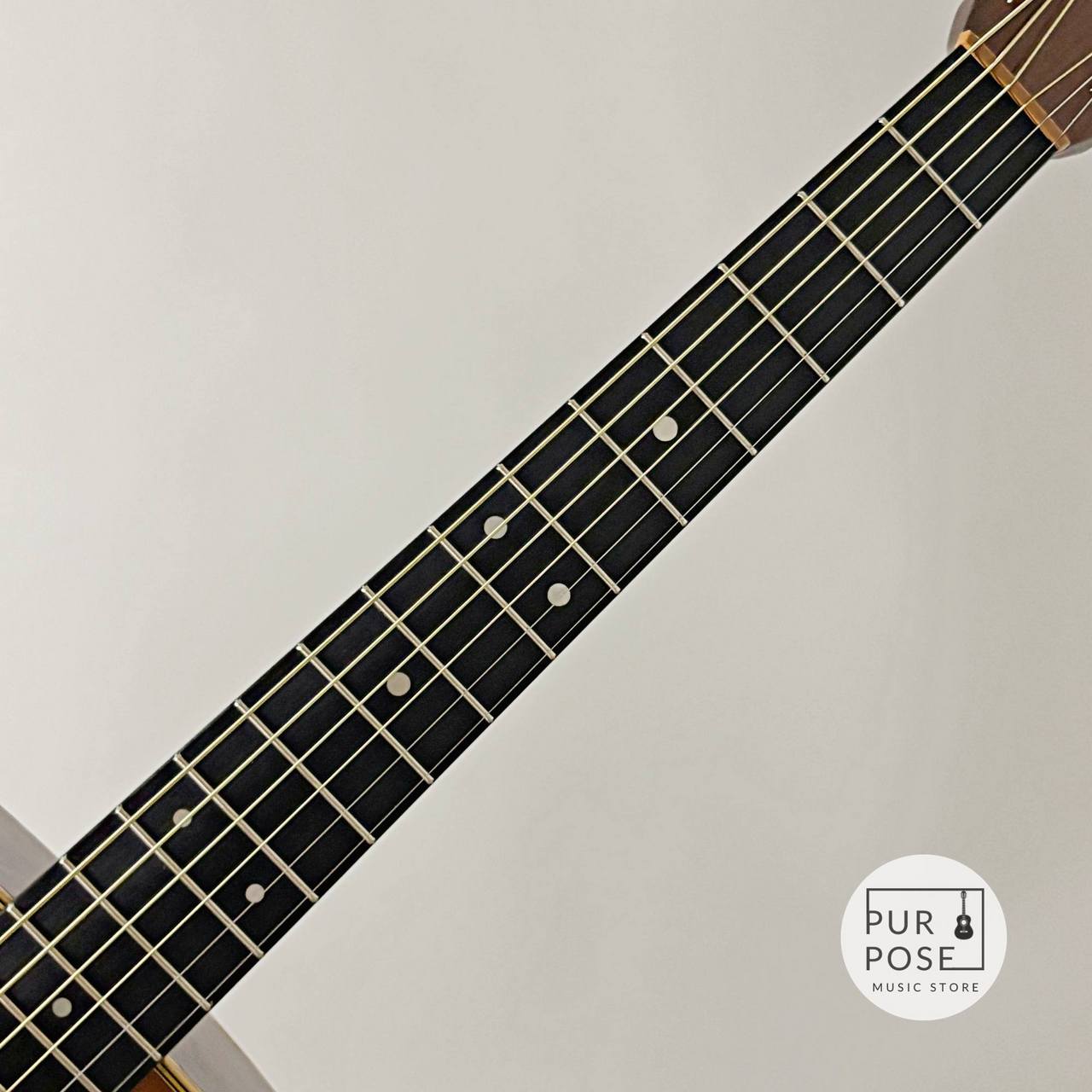 Martin D-28 1983年製 150th Anniversary 焼き印あり